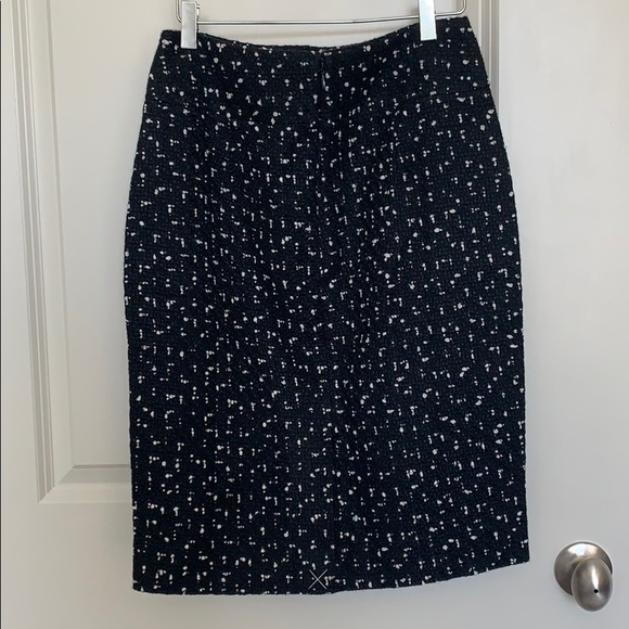 No. 2 pencil skirt in tweed - Picture 4 of 6